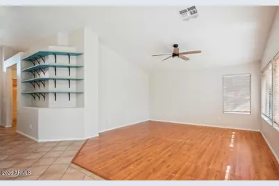 309 E Mesquite Street, Gilbert, AZ 85296 - Photo 8