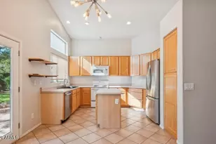 309 E Mesquite St, Gilbert, AZ 85296 - Photo 12