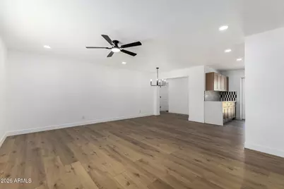 2202 E Baywood Avenue, Mesa, AZ 85204 - Photo 2