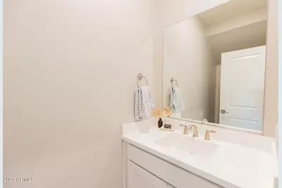 3726 E Flower Street, Phoenix, AZ 85018 - Photo 12