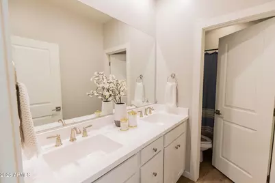 3726 E Flower Street, Phoenix, AZ 85018 - Photo 24