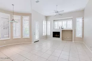 5235 E Herrera Dr, Phoenix, AZ 85054 - Photo 8