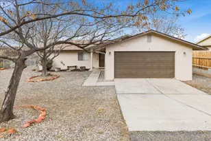 1122 E Cherry Hills Way, Cottonwood, AZ 86326 - Photo 1