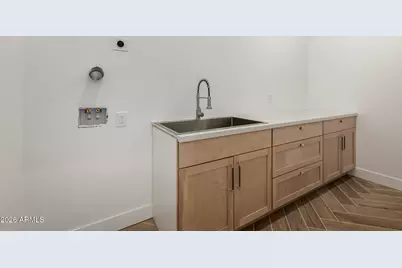 6345 W Grandview Road, Glendale, AZ 85306 - Photo 32