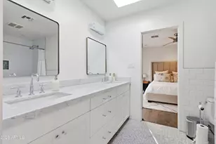 540 W Solano Dr, Phoenix, AZ 85013 - Photo 32