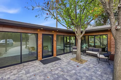 540 W Solano Drive, Phoenix, AZ 85013 - Photo 10