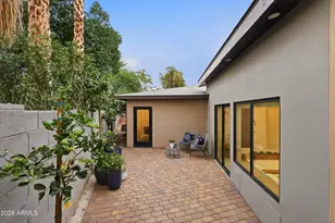 540 W Solano Dr, Phoenix, AZ 85013 - Photo 48