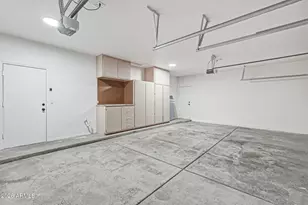 342 W El Freda Rd, Tempe, AZ 85284 - Photo 36