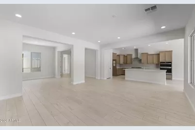 24790 N 169th Avenue, Surprise, AZ 85387 - Photo 14