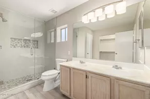 1120 N Val Vista Dr, Gilbert, AZ 85234 - Photo 18