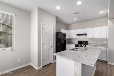 929 E Agua Fria Lane, Avondale, AZ 85323 - Photo 12