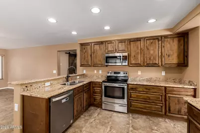 1121 W Canary Way, Chandler, AZ 85286 - Photo 10