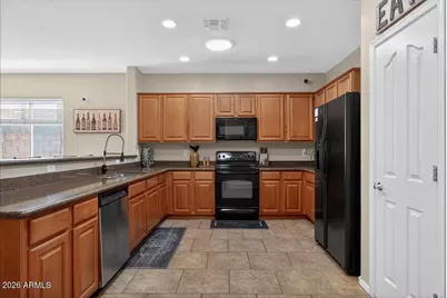 3740 E Jaguar Avenue, Gilbert, AZ 85298 - Photo 8