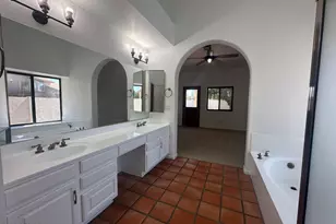 15 W Buena Vista Dr, Tempe, AZ 85284 - Photo 18