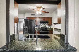 11120 W Desert Butte Dr, Sun City, AZ 85351 - Photo 22