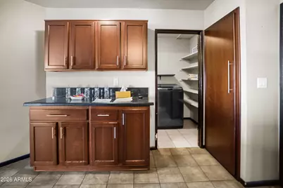 11120 W Desert Butte Drive, Sun City, AZ 85351 - Photo 12