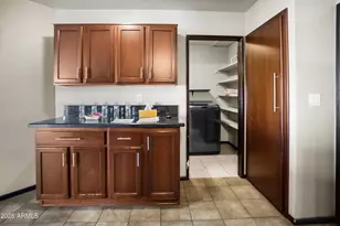 11120 W Desert Butte Dr, Sun City, AZ 85351 - Photo 12