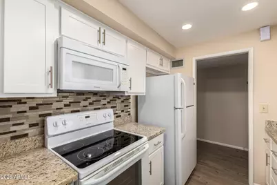 9708 W Teakwood Drive, Sun City, AZ 85351 - Photo 16