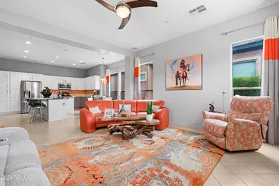 12445 W Fetlock Trail, Peoria, AZ 85383 - Photo 8