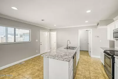 5548 W Belmont Avenue, Glendale, AZ 85301 - Photo 10