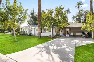 4631 E Pinchot Ave, Phoenix, AZ 85018 - Photo 2