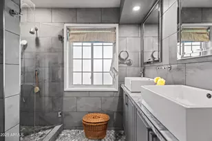 4631 E Pinchot Ave, Phoenix, AZ 85018 - Photo 16