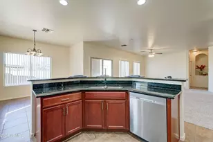 880 S Buena Vista Dr, Apache Junction, AZ 85120 - Photo 10