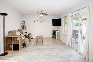 19007 N 25th St, Phoenix, AZ 85050 - Photo 16