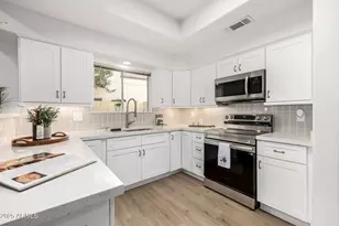 8829 S 51st St, Phoenix, AZ 85044 - Photo 18