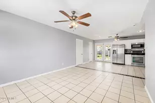 3044 N 80th Ln, Phoenix, AZ 85033 - Photo 4
