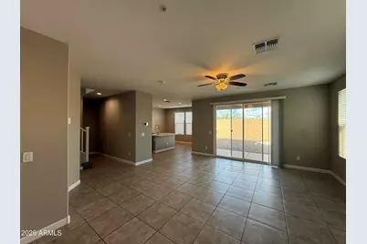 1255 N Arizona Avenue #1258, Chandler, AZ 85225 - Photo 2