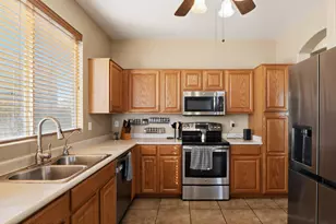 3897 S Sunnyvale Ave, Gilbert, AZ 85297 - Photo 14