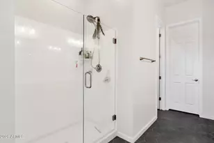 15713 W Washington St, Goodyear, AZ 85338 - Photo 18