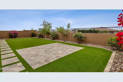 15713 W Washington Street, Goodyear, AZ 85338 - Photo 40