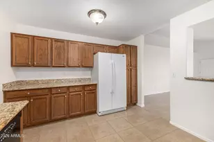 8663 E Capri Ave, Mesa, AZ 85208 - Photo 12