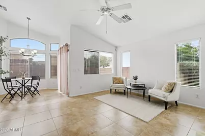 2521 W Oberlin Way, Phoenix, AZ 85085 - Photo 8