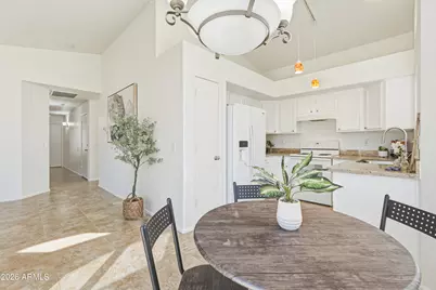 2521 W Oberlin Way, Phoenix, AZ 85085 - Photo 14