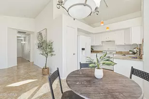 2521 W Oberlin Way, Phoenix, AZ 85085 - Photo 14