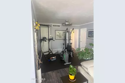 126 E Coronado Road #17, Phoenix, AZ 85004 - Photo 8