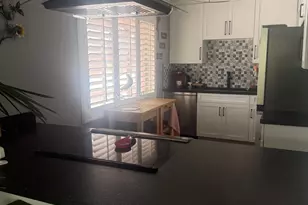 126 E Coronado Rd, Phoenix, AZ 85004 - Photo 14