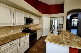 9657 W Potter Dr, Peoria, AZ 85382 - Photo 6