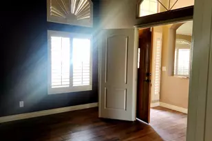 9657 W Potter Dr, Peoria, AZ 85382 - Photo 8