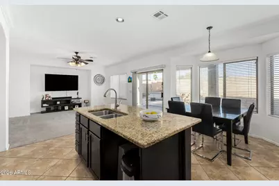 22142 W Moonlight Path, Buckeye, AZ 85326 - Photo 18