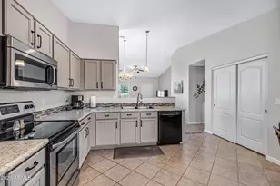 30528 N Sunray Dr, San Tan Valley, AZ 85143 - Photo 8