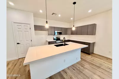 721 W Ocotillo Street, Casa Grande, AZ 85122 - Photo 4