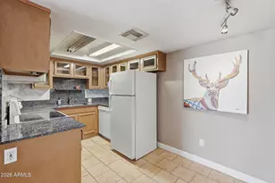 3002 N 70th St, Scottsdale, AZ 85251 - Photo 8