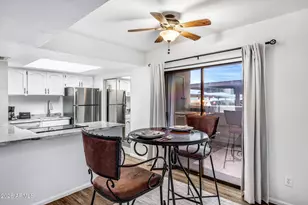 2320 N 52nd St, Phoenix, AZ 85008 - Photo 12