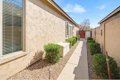 2406 E Glacier Place, Chandler, AZ 85249 - Photo 46