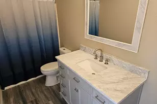 2831 E Mobile Ln, Phoenix, AZ 85040 - Photo 4