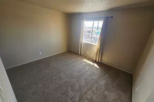 2831 E Mobile Ln, Phoenix, AZ 85040 - Photo 8